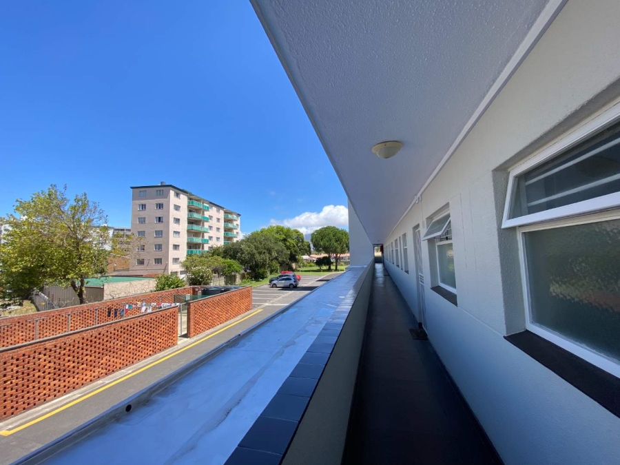 2 Bedroom Property for Sale in Plumstead Western Cape